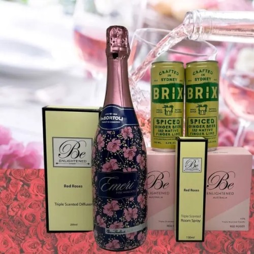 Red Roses Moscato & Cocktails
